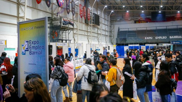 La Ciudad impulsa la Primera Expo Empleo Barrial del año con más de 400 ofertas laborales