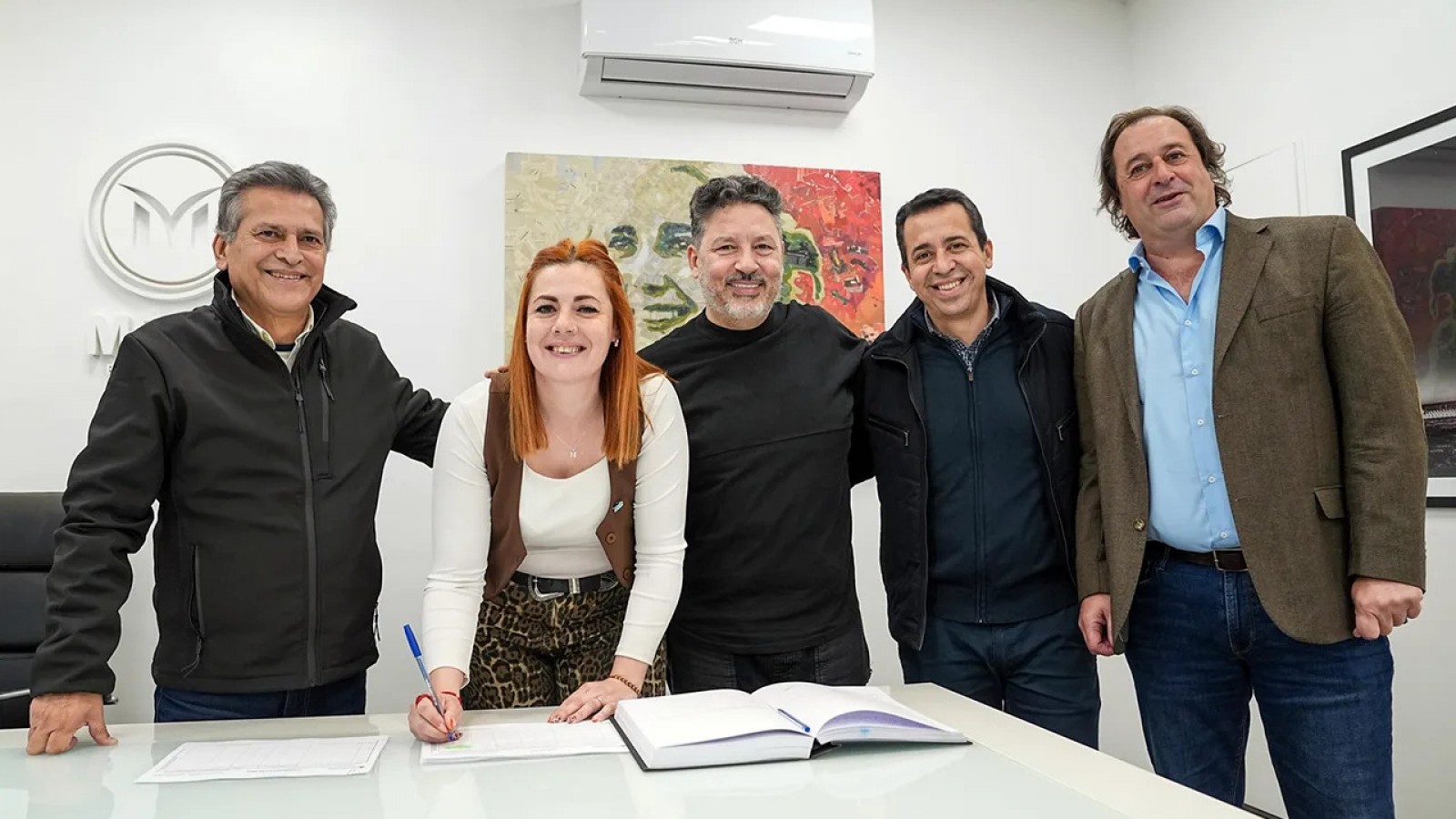 Merlo: Gustavo Menéndez presentó una lista de unidad con todos los sectores del oficialismo para las elecciones de septiembre