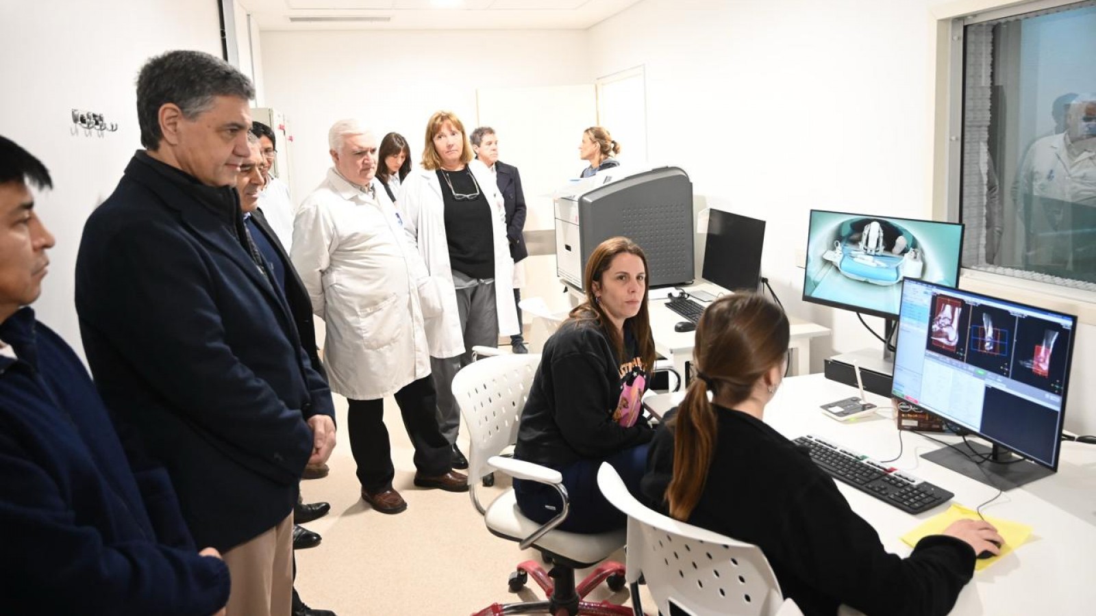 Obras en hospitales: el Durand suma una nueva sala de diálisis y un resonador de última generación