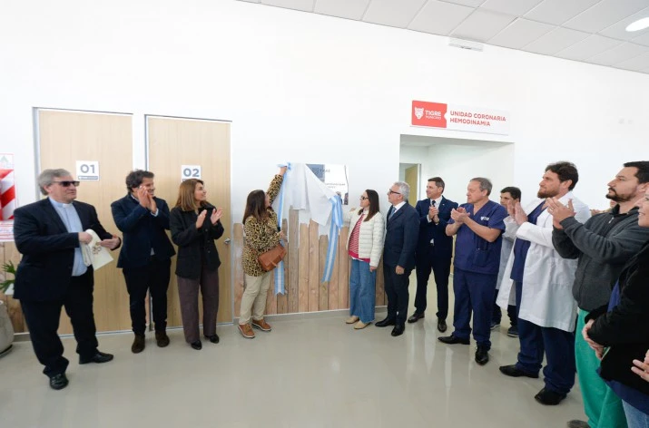 Julio Zamora inauguró el Hospital Municipal de Medicina Cardiovascular "Dr. Genaro Serantes" en Tigre centro