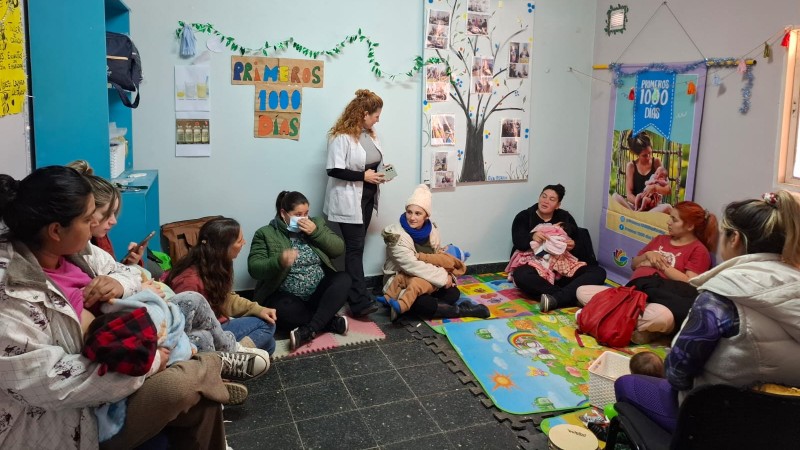 Escobar realiza actividades por la Semana Mundial de la Lactancia durante todo agosto