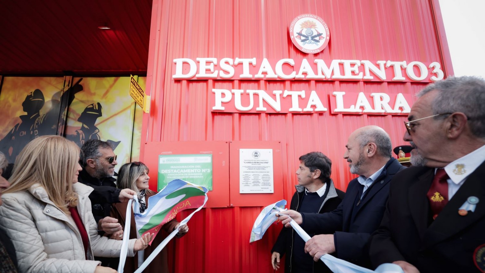 Kicillof y Secco inauguraron el nuevo cuartel de Bomberos Voluntarios de Punta Lara
