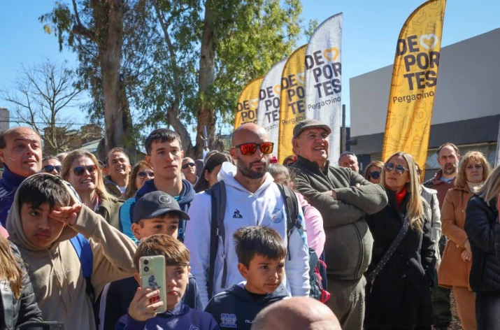 Pergamino inauguró la nueva pista de atletismo: un espacio de nivel internacional para el deporte local