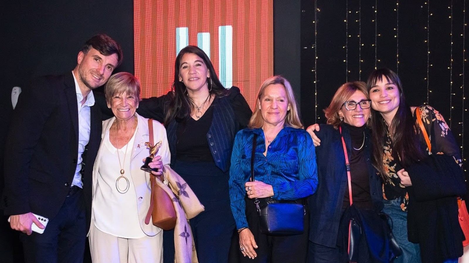 Morón distinguió a entidades de la sociedad civil con el Reconocimiento Papa Francisco