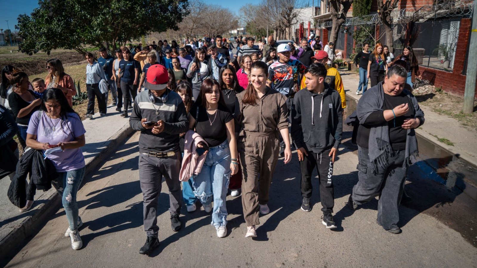 Mariel Fernández recorrió nuevas obras en el barrio Satélite