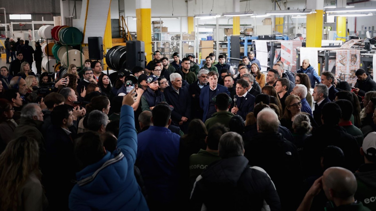 Kicillof se reunió con trabajadores y empresarios pymes