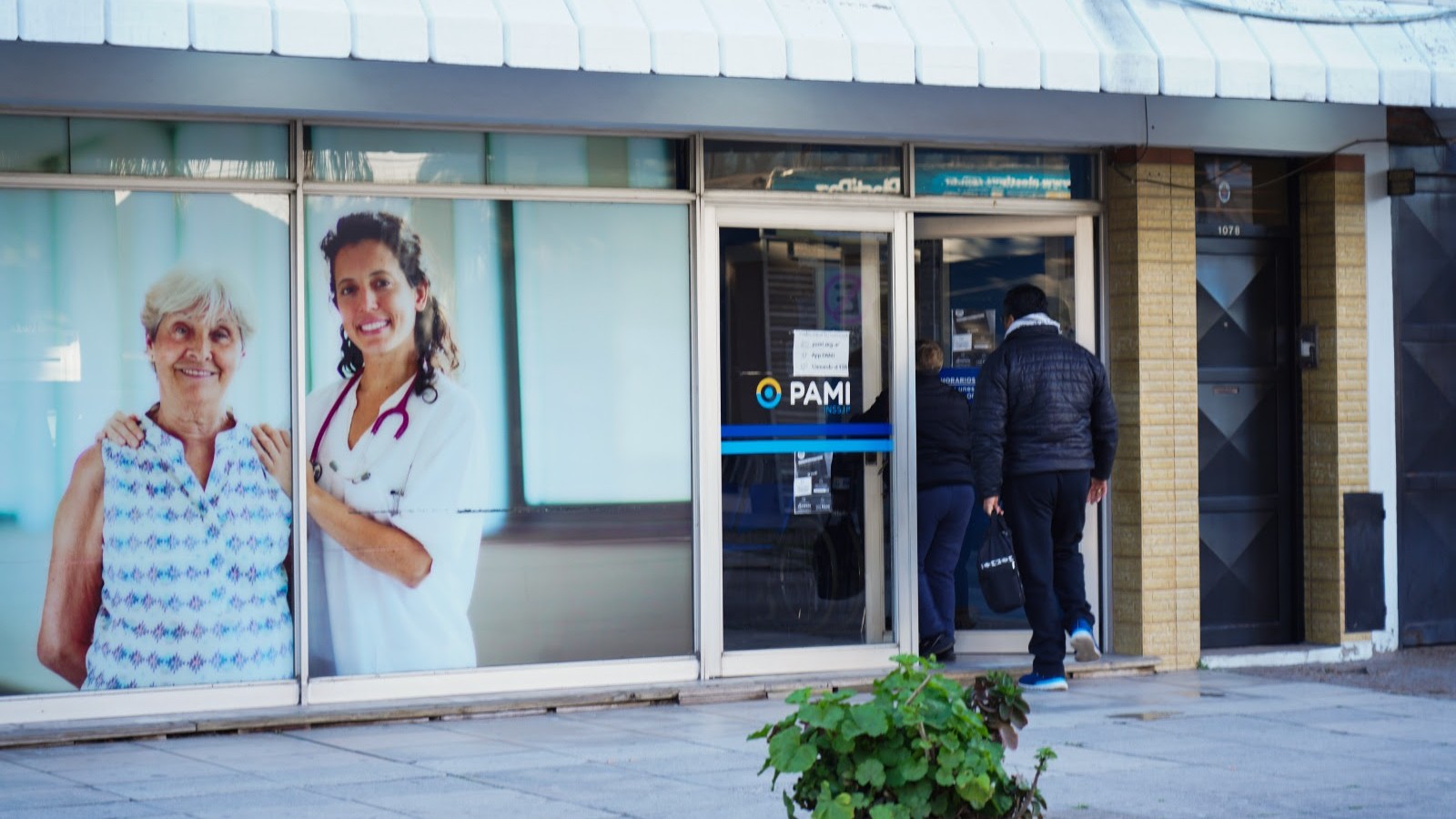 La crueldad de los recortes del gobierno nacional en PAMI se hace sentir en Escobar