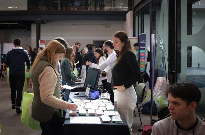 Gran éxito de la Expoeducativa 2025 en Pergamino: más de dos mil visitantes en Bellas Artes