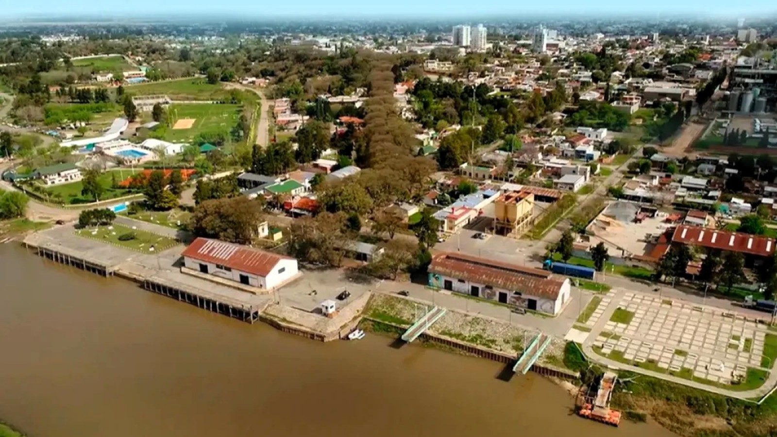 Baradero se prepara para el Primavera Fest 2025: el evento de las Promo