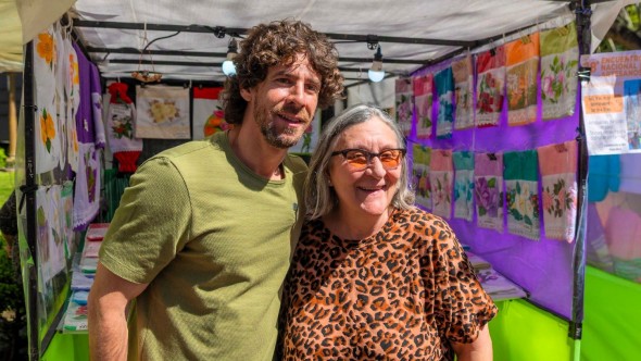 Juan Andreotti recorrió el Encuentro Nacional de Artesanos en San Fernando