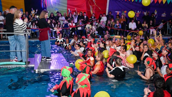 Miles de vecinos y vecinas fueron protagonistas de las Galas de Aquagym 2025 en los polideportivos del Municipio de Tigre
