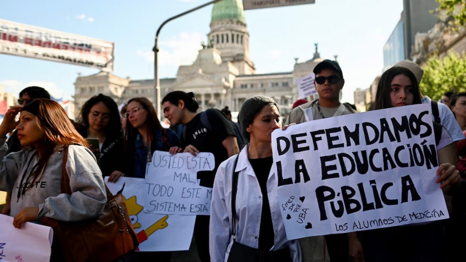 Marcha multisectorial al Congreso y sesión en Diputados para revertir los vetos de Milei