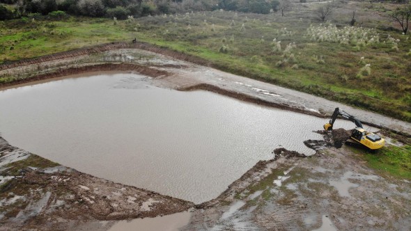 Cómo funcionan los "pulmones hidráulicos" que mitigan el efecto de las tormentas en Escobar