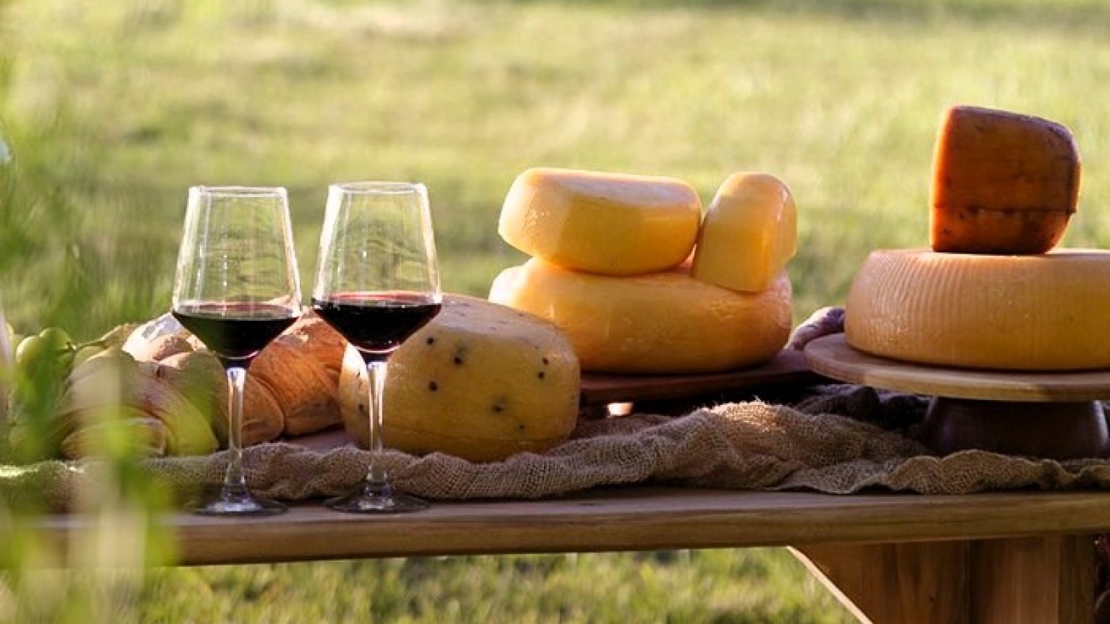 Lugares primaverales de la provincia de Buenos Aires para mirar el atardecer y merendar