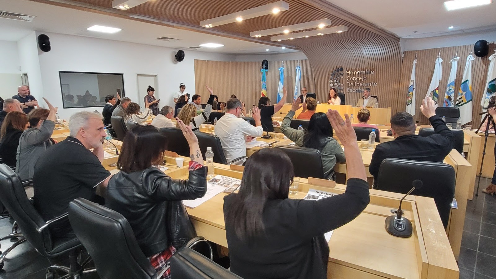 Escobar es el primer municipio del país en sancionar una ordenanza para regular el uso de la Inteligencia Artificial