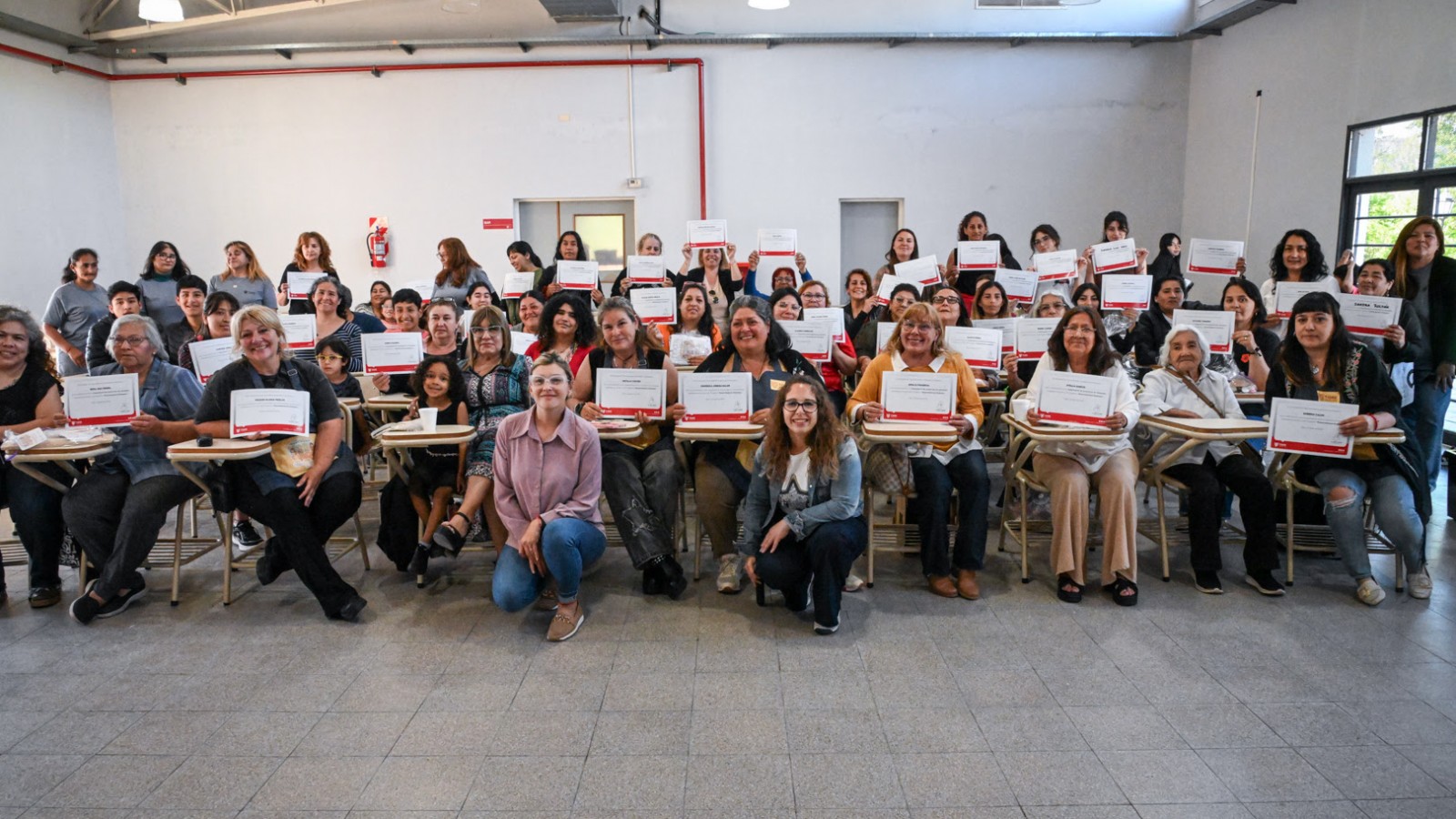 A través del programa Emprendedoras Rodantes, el Municipio de Tigre entregó certificados a vecinas que se capacitaron en proyectos productivos