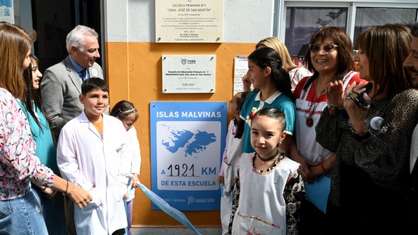 En Tigre centro, Julio Zamora acompañó el 155° aniversario de la EEP N°3 "Benemérita Gral. Don José de San Martín"