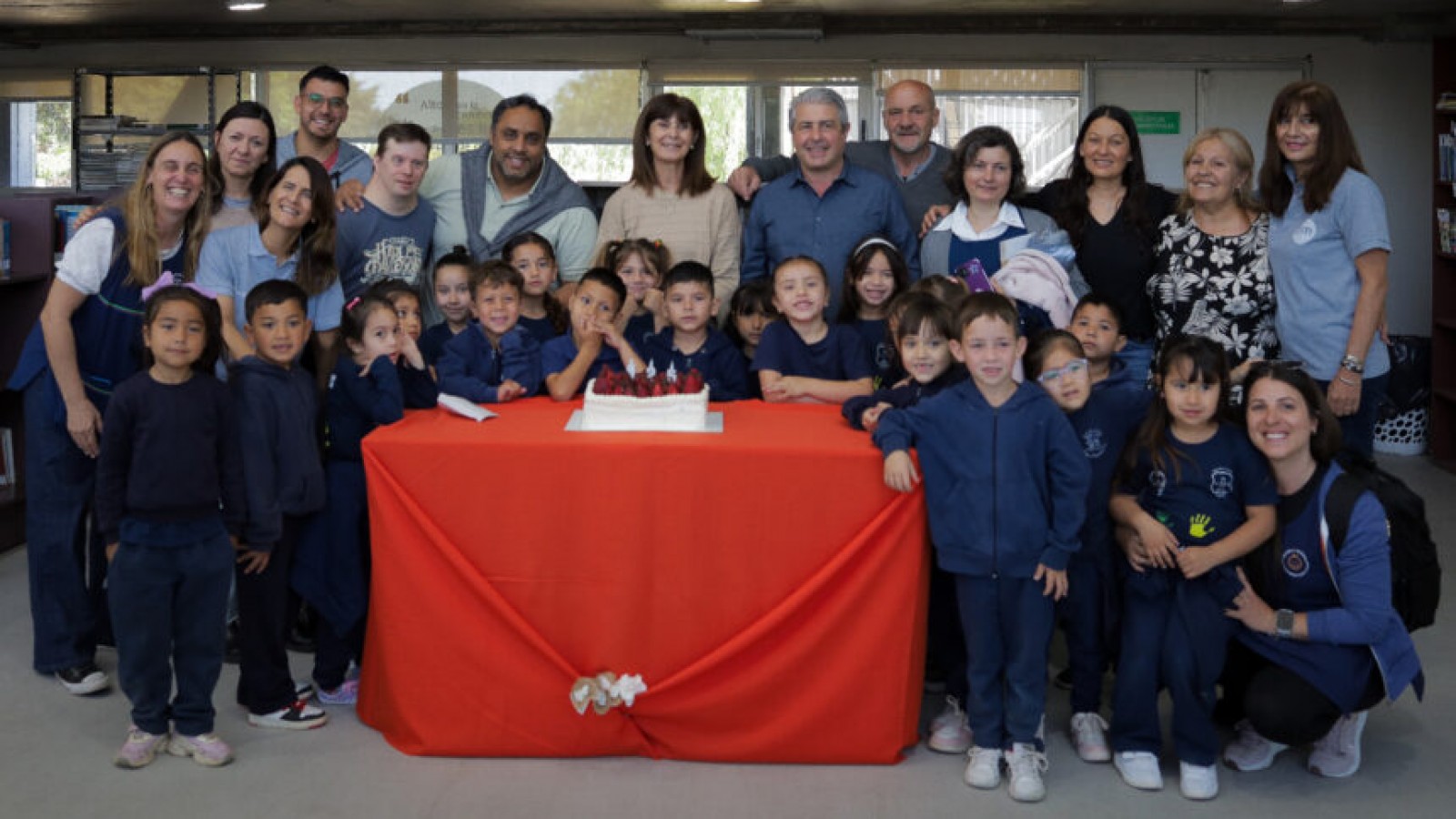 La Biblioteca Menéndez de Pergamino celebró sus 125 años con un emotivo acto encabezado por Javier Martínez