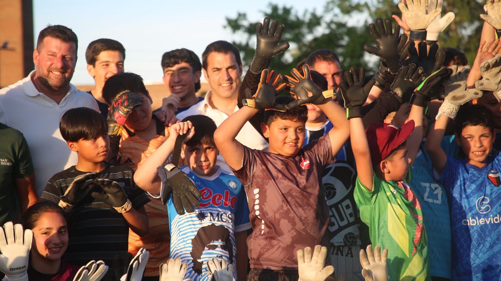 San Isidro abrió una Escuela Municipal de Arqueros para promocionar el deporte entre los más chicos