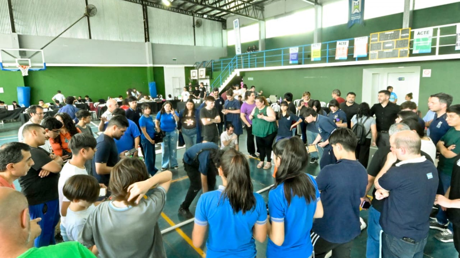 Malvinas Argentinas fue sede del Encuentro Regional de Robótica 2025