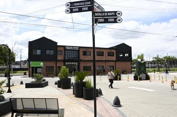 El nuevo Centro Cívico de Tierras Altas ya se encuentra abierto al público