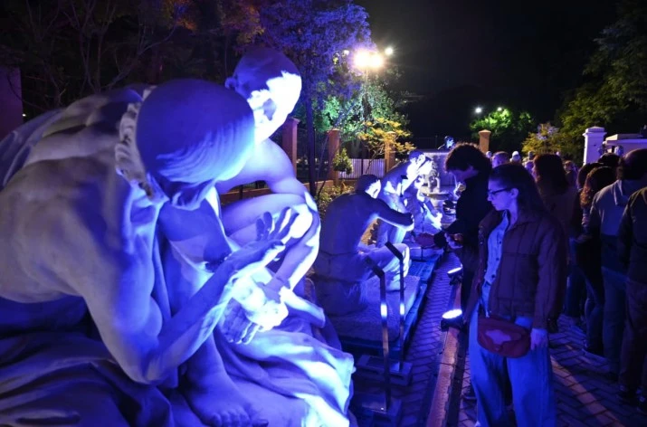 Una fiesta del arte en la reapertura del MOA, el "hospital de estatuas" que es un orgullo de la Ciudad