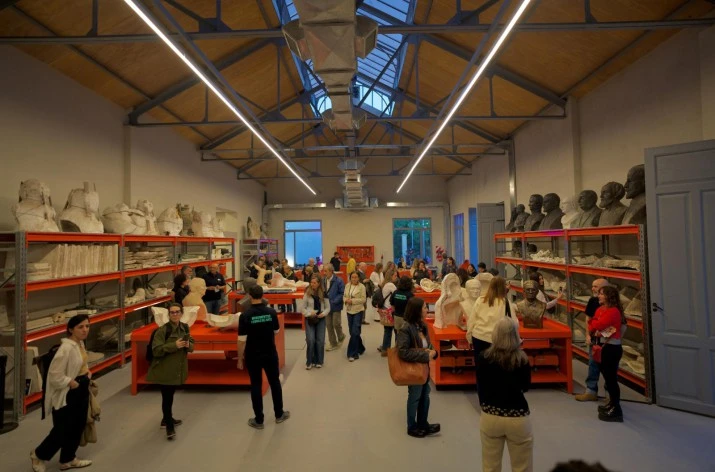 Una fiesta del arte en la reapertura del MOA, el "hospital de estatuas" que es un orgullo de la Ciudad