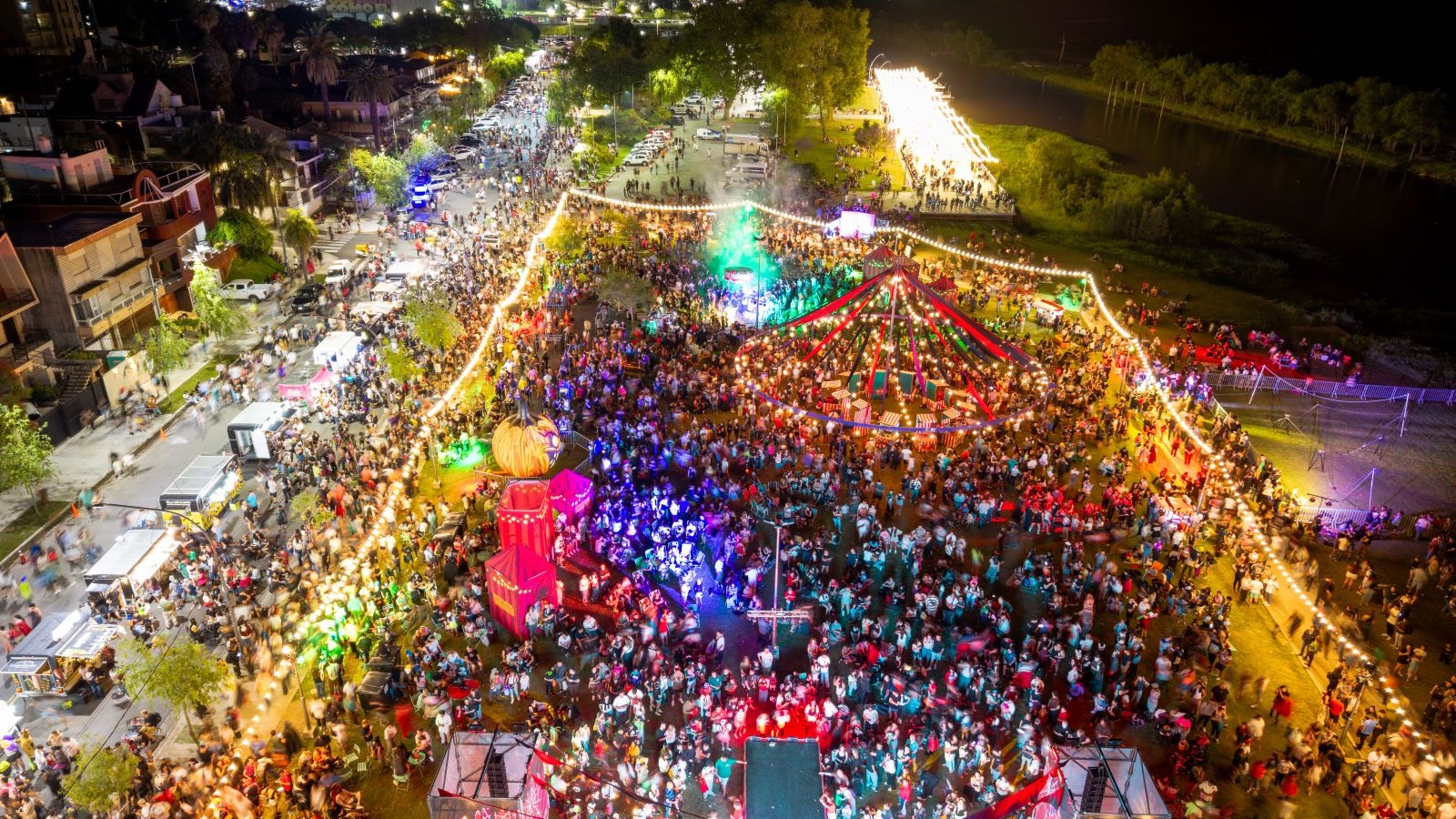 Miles de personas disfrutaron de un nuevo Halloween en San Nicolás