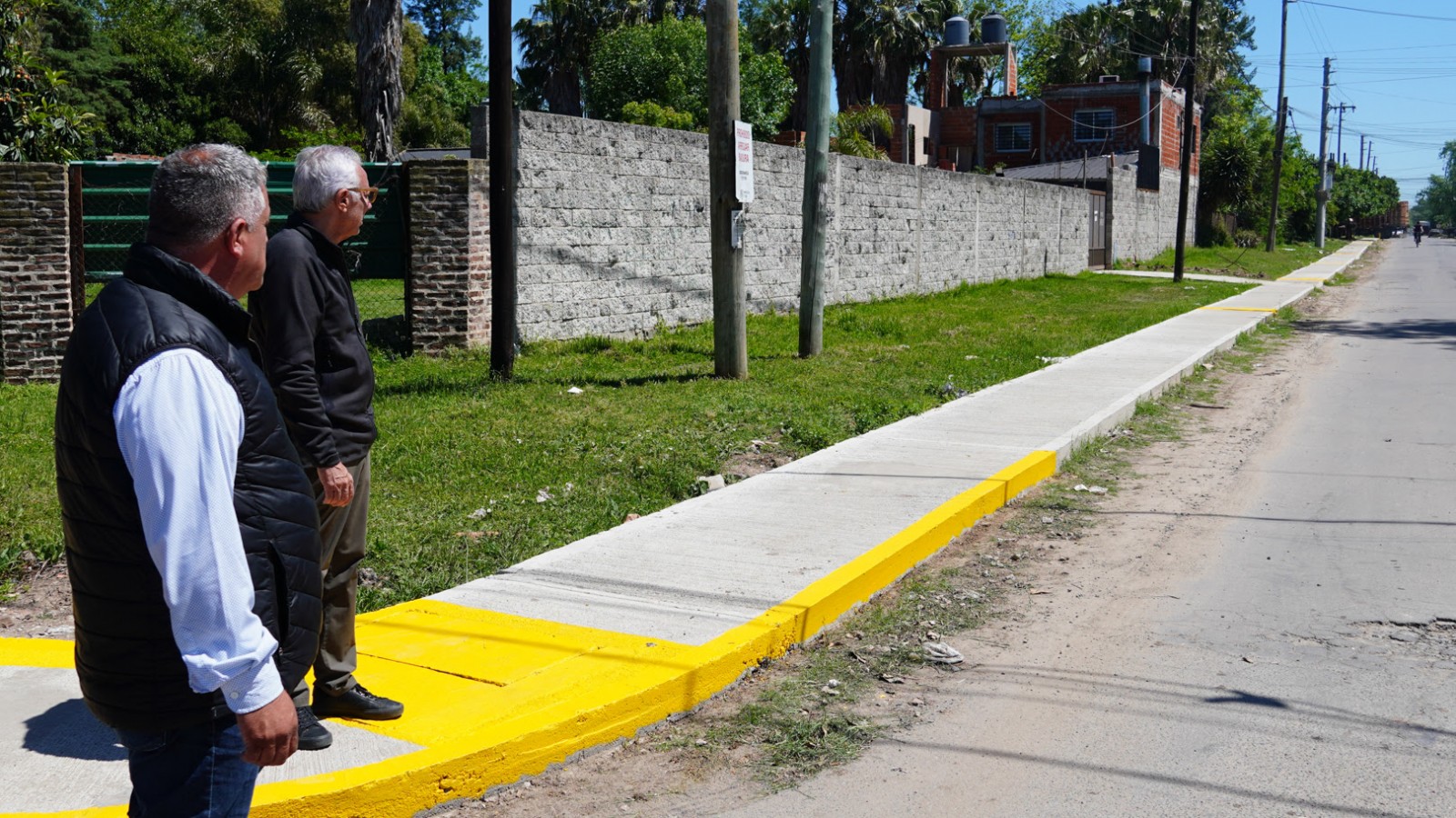"Plan de Veredas Vecinales": Julio Zamora supervisó la ejecución de nuevas obras en Benavídez