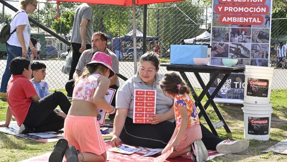 Con motivo de fortalecer la inclusión y el aprendizaje, el Municipio de Tigre realizó una nueva edición de Educación en las Plazas