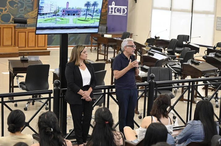  Con la presencia de Julio Zamora, el Municipio llevó adelante un encuentro del programa Tigre Educa