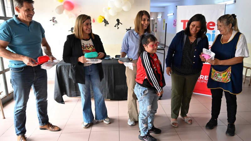 General Pacheco: el Municipio de Tigre realizó una nueva entrega de anteojos a estudiantes a través del programa "Para Verte Mejor"