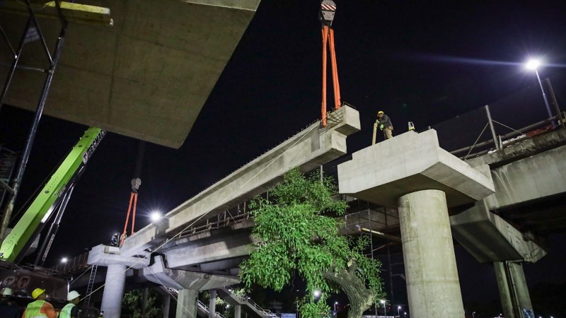 Megaoperativo nocturno para colocar la estructura del nuevo Puente Labruna en Núñez