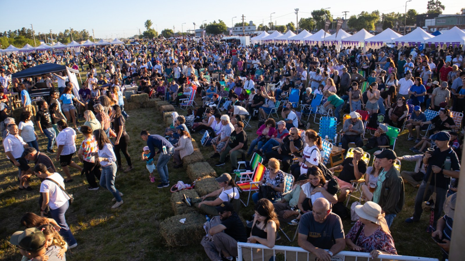 Campana celebró el Día de la Tradición con una fiesta multitudinaria