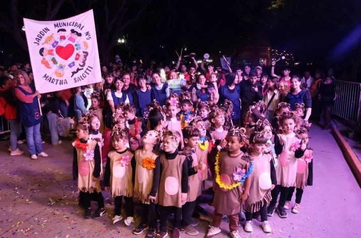 Baradero celebró una Fiesta de la Primavera 2025 con miles de vecinos y el gran talento de las juventudes