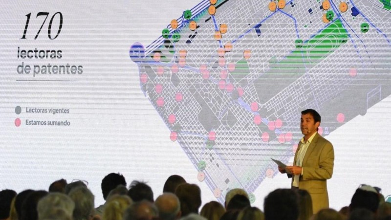 San Isidro: el programa de seguridad "Ojos en Alerta" cuenta con 21.000 vecinos adheridos y logró 120 detenciones