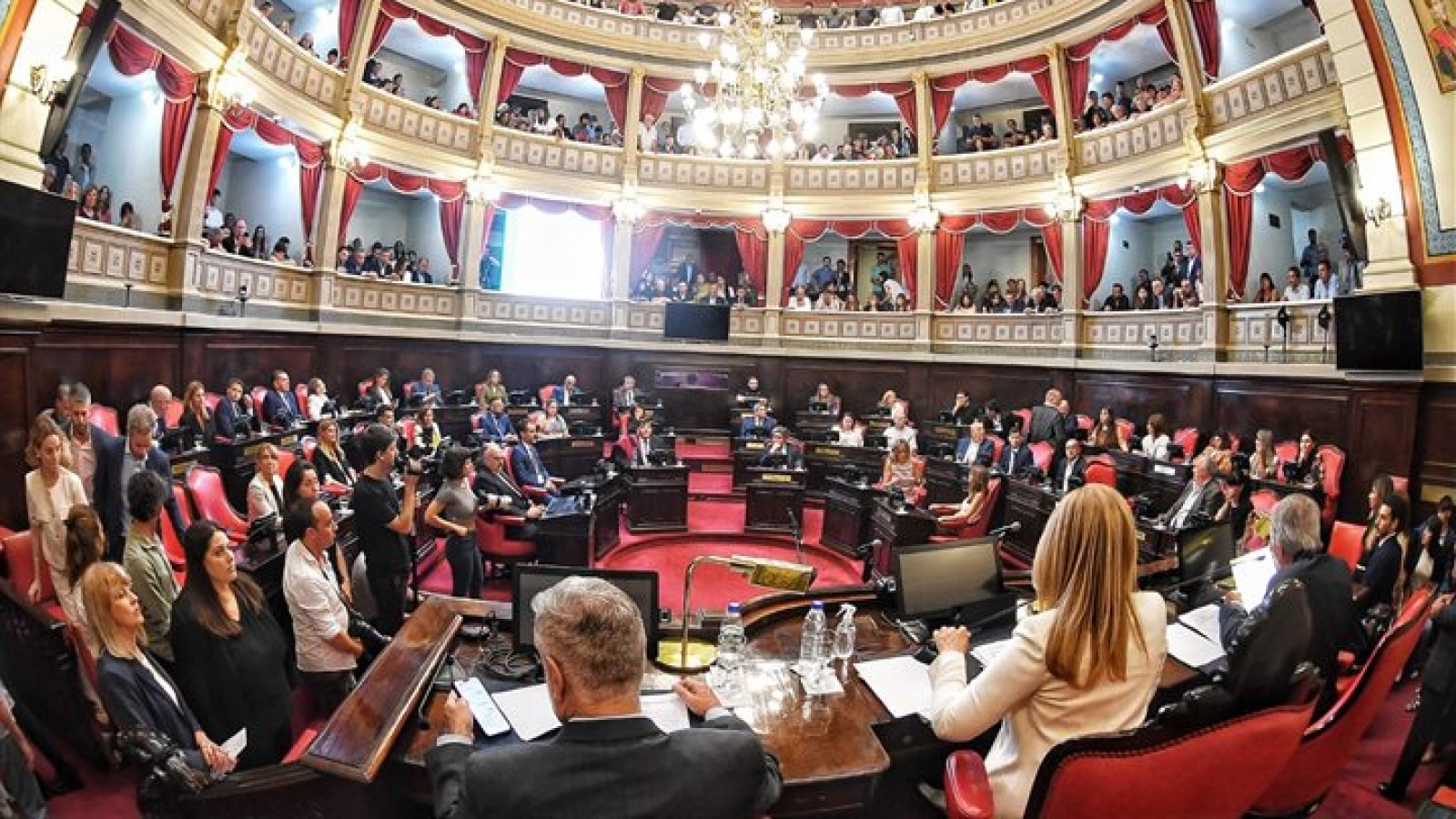 Juraron senadoras y senadores bonaerenses en Sesión Preparatoria