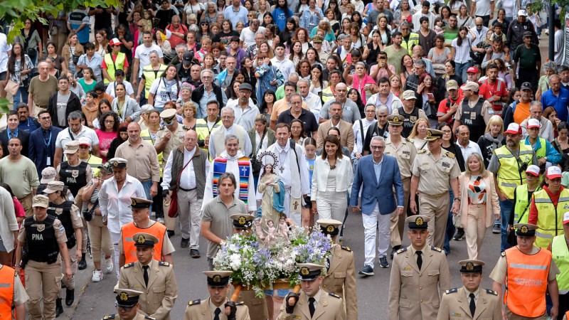 Julio Zamora en el Día de la Virgen: "Tenemos la esperanza de que el trabajo sea el elemento de equilibrio e integración de nuestra comunidad"