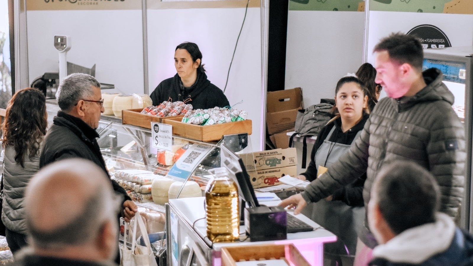 Finde en Escobar: Mercado de Oportunidades Navideño con shows de Topa y Sin Miedo, Mauricio Dayub y Alma Bohemia