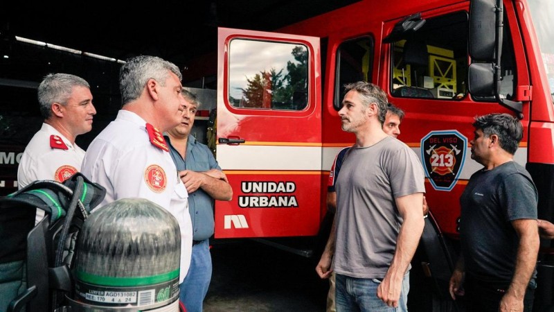Achával inauguró el nuevo destacamento de Bomberos en Del Viso para mejorar la respuesta ante emergencias