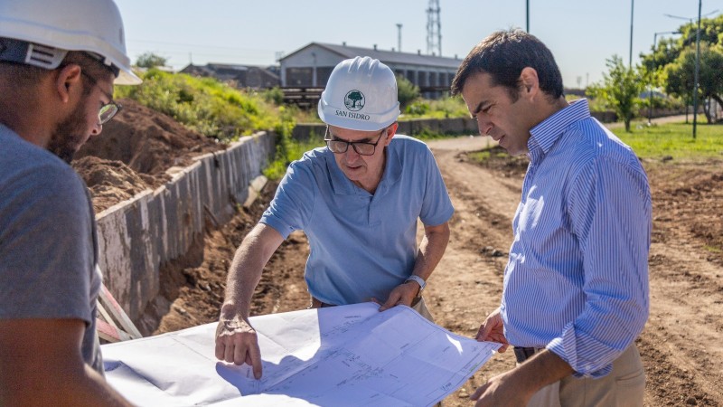 San Isidro: Ramón Lanús supervisó el avance de las obras de integración urbana en Boulogne