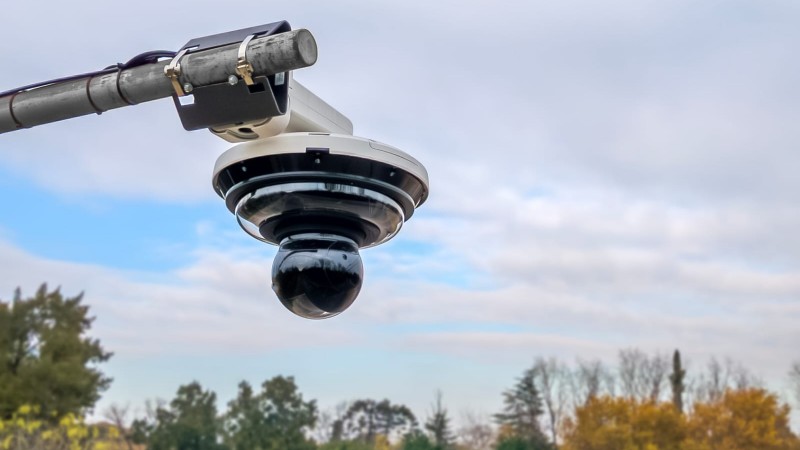Finalizó la instalación de 70 cámaras de seguridad en Villa Adelina con tecnología 4K y con IA