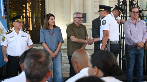 En el Día de la Policía, Julio Zamora reconoció el trabajo y la vocación de servicio de efectivos de la Provincia de Buenos Aires