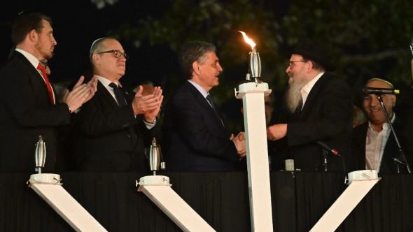 En la celebración de Janucá, Jorge Macri condenó firmemente el atentado en Sídney