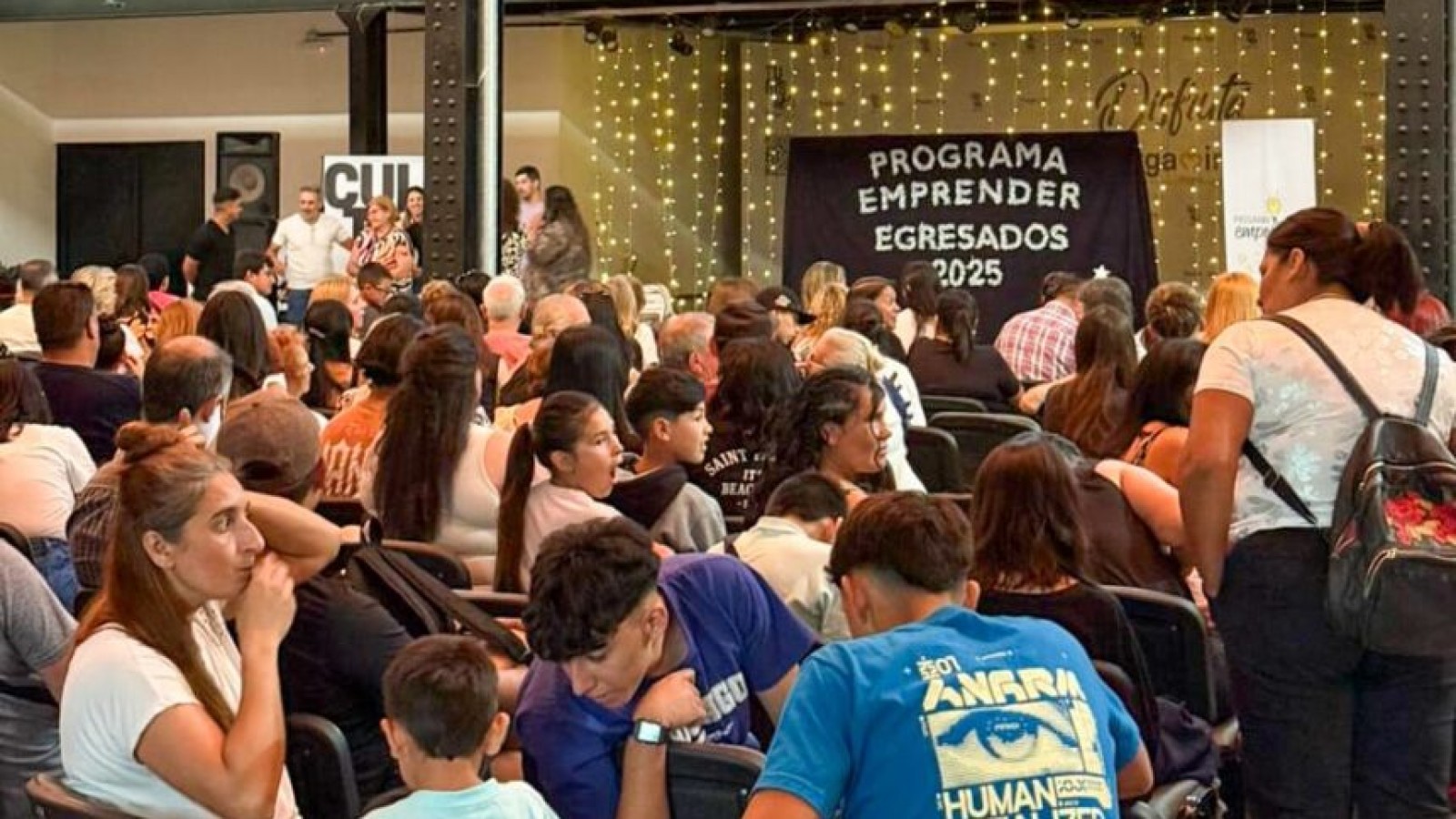 Más de 300 pergaminenses recibieron sus diplomas tras completar los cursos del Programa Emprender