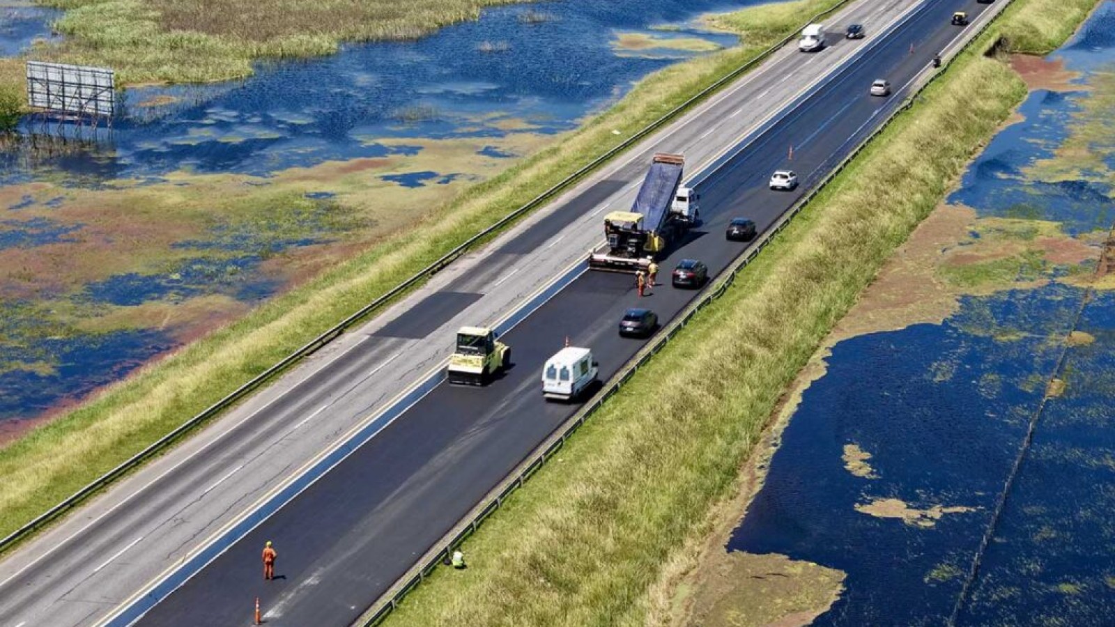 La Provincia invierte $348 millones en 900 km de obras de AUBASA