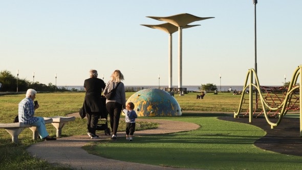 Vicente López se prepara para una Navidad sin pirotecnia, con una costa 100% peatonal y servicios de recolección diferenciados