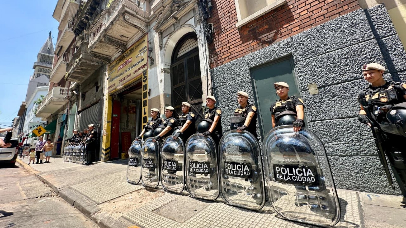 La Ciudad ya les devolvió a los vecinos más de 200 millones de dólares en propiedades que estaban tomadas