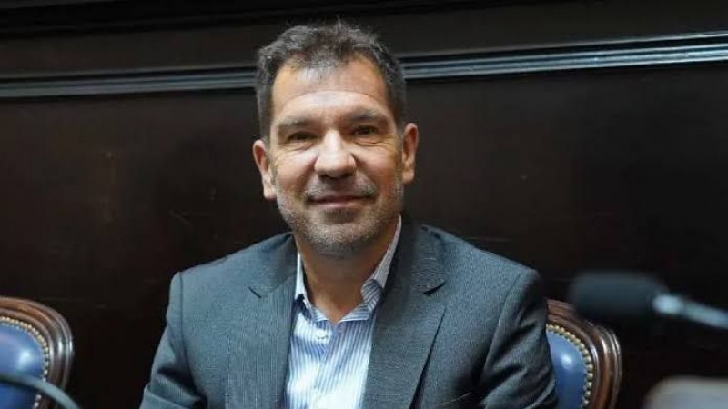 Quien no cumple con la cuota alimentaria, no juega