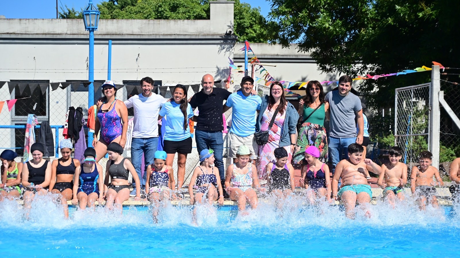 Miles de vecinos y vecinas ya disfrutan de una nueva edición de la Colonia de Verano en Escobar